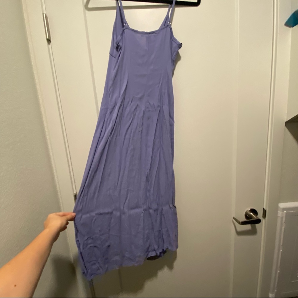 Dress - Picture 4 of 6